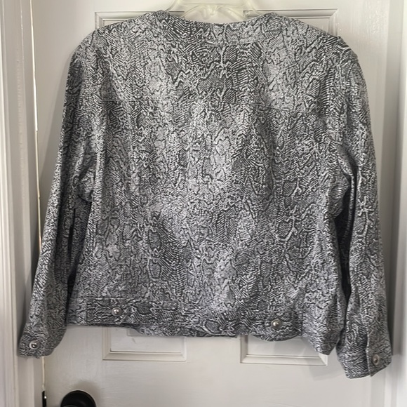 Ruby Rd. Snake Print Jacket - Picture 7 of 9